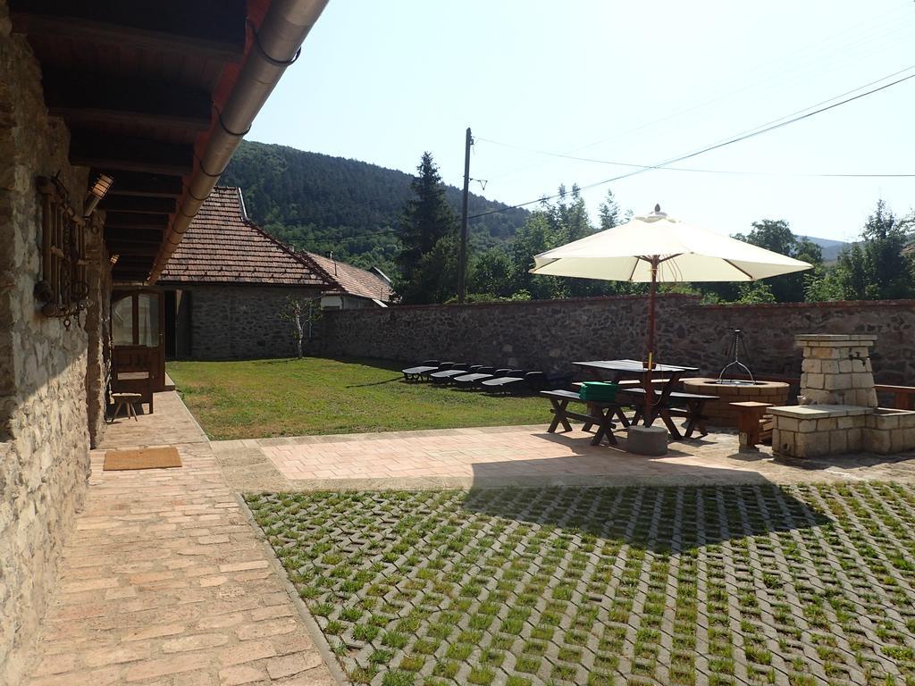 BoldogKőHáz Hotel Boldogkovaralja Kültér fotó